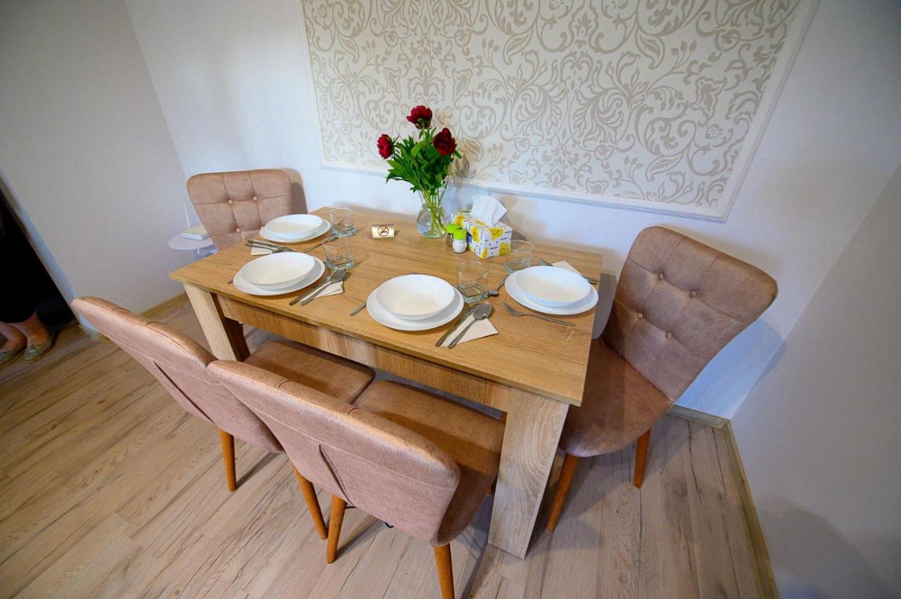 Alice Apartment อาราด ภายนอก รูปภาพ
